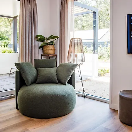 Сasa de vacaciones Lovely In With Garden Voorthuizen